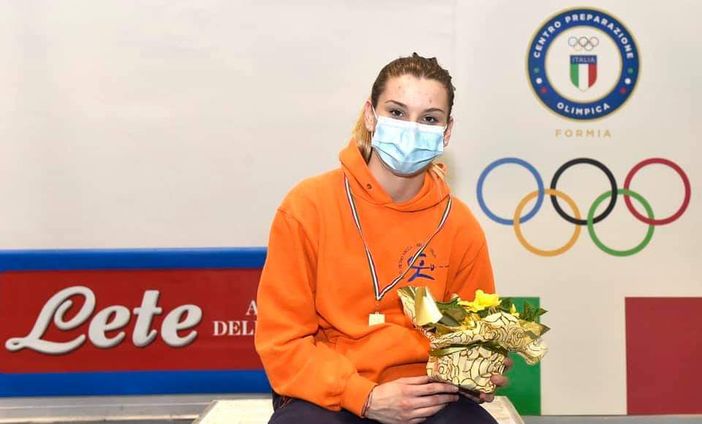 Foto "Team Bizzi per Federazione Italiana Scherma". Foto "Team Bizzi per Federazione Italiana Scherma".