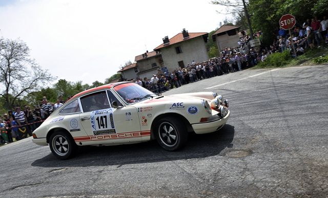 L'equipaggio composto da Silvio Ubertino e Massimo Soffritti al Ronde Gomitolo di Lana L'equipaggio composto da Silvio Ubertino e Massimo Soffritti al Ronde Gomitolo di Lana