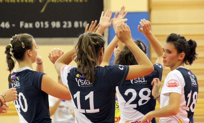 Volley C femminile - Angelico schiaccia il Trecate