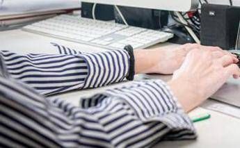 Spid Poste a pagamento dal 2026, da quando e quanto costa Spid Poste a pagamento dal 2026, da quando e quanto costa