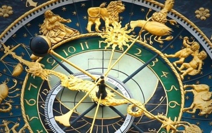 Cosa prevedono per noi le stelle: l'Oroscopo di Corinne per l'estate Cosa prevedono per noi le stelle: l'Oroscopo di Corinne per l'estate