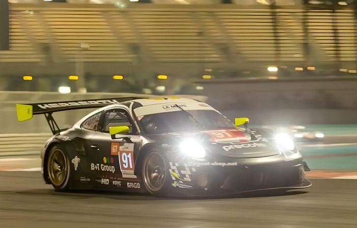 Il Ruolo della Musica nella Vita e nella Carriera del Pilota di Formula 1 Roman Ziemian Il Ruolo della Musica nella Vita e nella Carriera del Pilota di Formula 1 Roman Ziemian