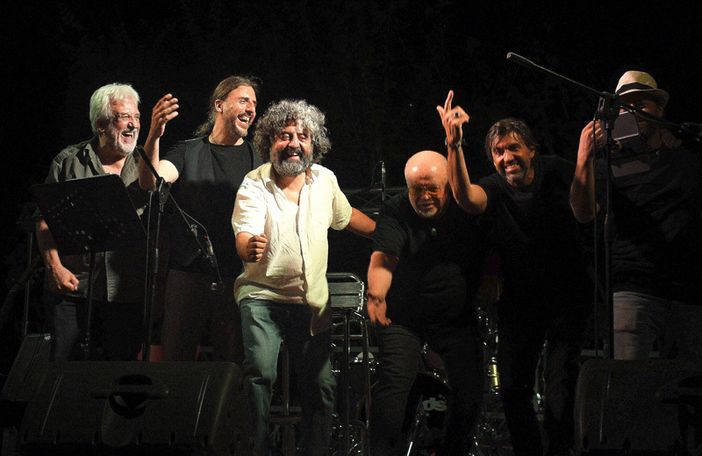 “De André e Guccini – Genova, l’Emilia e l’America”: omaggio musicale a Vigliano “De André e Guccini – Genova, l’Emilia e l’America”: omaggio musicale a Vigliano