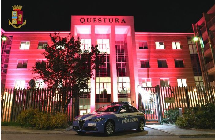 #aiutiamoledonneadifendersi, la Polizia di Stato rinnova l’impegno nella lotta alla violenza di genere