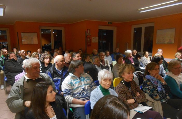 Ronco: Serata migranti, paura e rabbia tra la gente