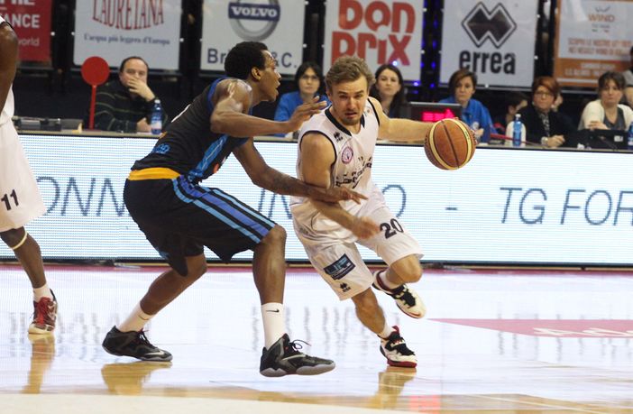 Basket - L'Angelico nell'utimo quarto è tutta italiana e tutta giovane FOTOGALLERY