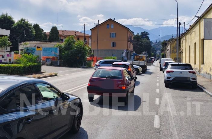 Ponte della Tangenziale, i lavori sono partiti: a Biella traffico in tilt, code anche nelle vie secondarie Ponte della Tangenziale, i lavori sono partiti: a Biella traffico in tilt, code anche nelle vie secondarie