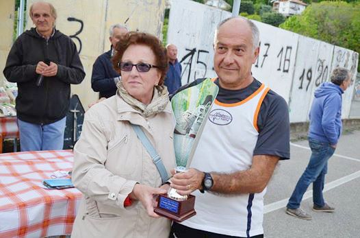 Efre Braga riceve il memorial Francesco Osiliero (Foto Carlo Bolla)