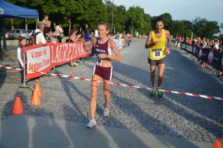 Marzena Michelska all'arrivo (Foto Biella&Dintorni) Marzena Michelska all'arrivo (Foto Biella&Dintorni)