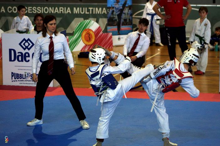 ASD Kwan Taekwondo Biella a Giaveno con 12 atleti ASD Kwan Taekwondo Biella a Giaveno con 12 atleti