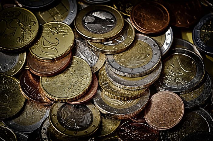 Furto a Vigliano, bottino di soli 200 euro, cresce la preoccupazione tra i residenti Furto a Vigliano, bottino di soli 200 euro, cresce la preoccupazione tra i residenti