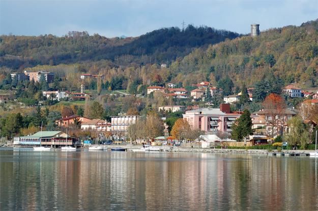 Viverone: Regata di Inizio Estate con dieci imbarcazioni Viverone: Regata di Inizio Estate con dieci imbarcazioni