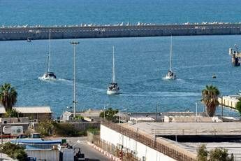 Flotilla, liberi i parlamentari italiani fermati in Israele Flotilla, liberi i parlamentari italiani fermati in Israele