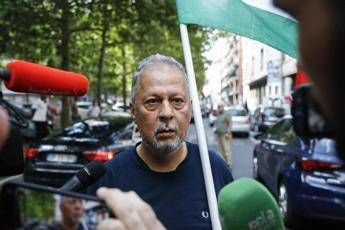 'Daspo' da Milano per Hannoun, l'annuncio dal corteo pro Pal: "Farò ricorso" 'Daspo' da Milano per Hannoun, l'annuncio dal corteo pro Pal: "Farò ricorso"