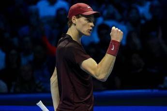 Sinner, vittoria alle Atp Finals con 'inchino' a Musetti: "Non c'è stato il livello visto ieri, ma sono contento"