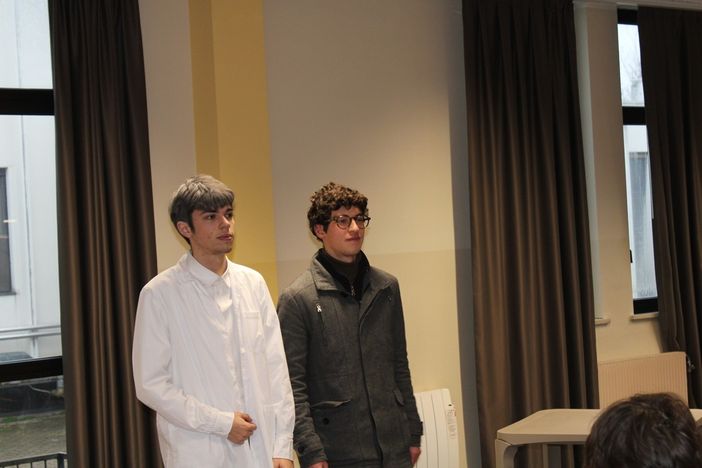 Il Teatro per non dimenticare: al Liceo di Cossato quattro giorni di riflessione verso la Giornata della Memoria Il Teatro per non dimenticare: al Liceo di Cossato quattro giorni di riflessione verso la Giornata della Memoria