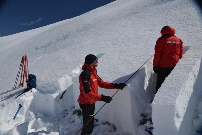Neve e vento in quota: rimane alto il rischio valanghe - Foto di repertorio Neve e vento in quota: rimane alto il rischio valanghe - Foto di repertorio