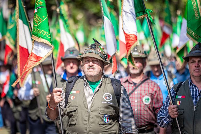 Pollone ricorda gli Alpini: Fotoclub Biella inaugura la mostra “Vivere l’Adunata” Pollone ricorda gli Alpini: Fotoclub Biella inaugura la mostra “Vivere l’Adunata”