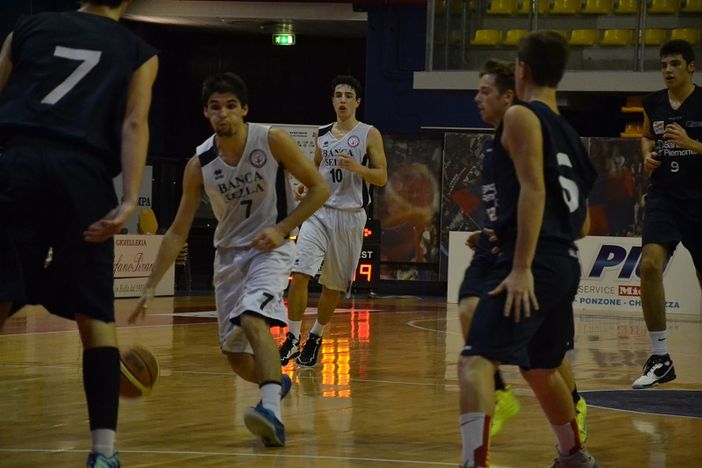Basket - Banca Sella ancora ko il derby va a Casale FOTOGALLERY