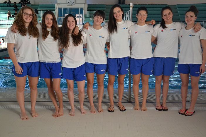 Nuoto - Dynamic femminile terza in Coppa Brema FOTOGALLERY