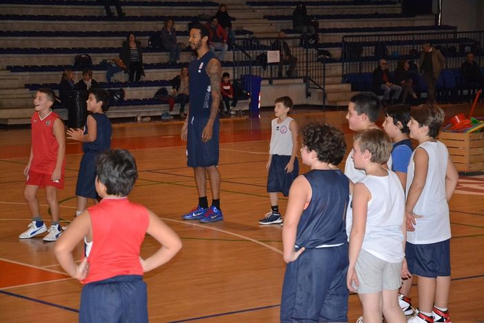 Basket - Angelico prepara il derby contro Casale