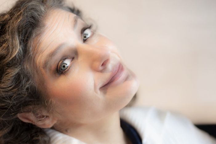 “La canzone che mi fa stare bene” è il titolo di una rubrica di una nota emittente radiofonica