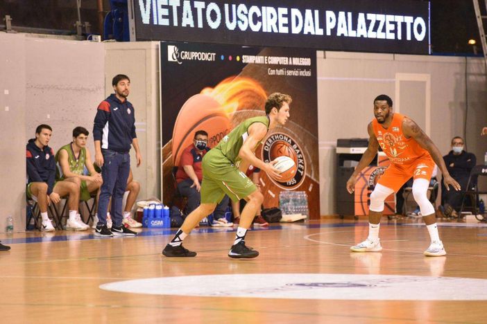 Foto Raffaele Vaccari (Bertram Tortona) Foto Raffaele Vaccari (Bertram Tortona)