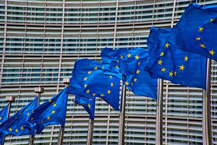 Coronavirus, dalla commissione europea 81,4 miliardi di euro. All'Italia la quota più alta
