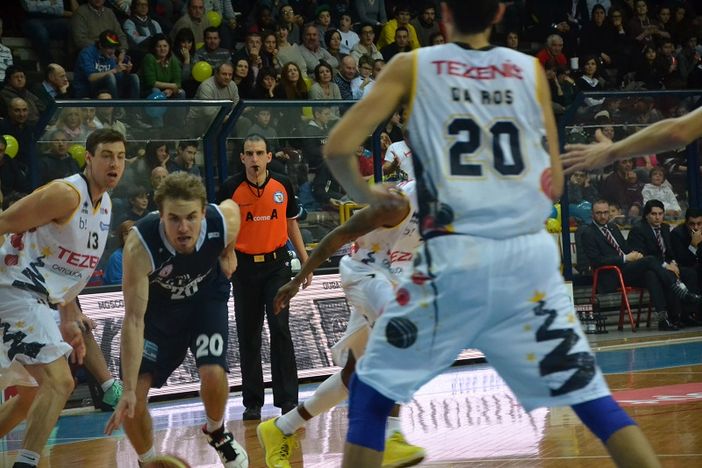 Basket - Fioretti "Questa è la vittoria del gruppo"