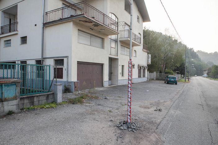 Patente ritirata all'artigiano che ha abbattuto il palo dell'Enel a Coggiola Patente ritirata all'artigiano che ha abbattuto il palo dell'Enel a Coggiola