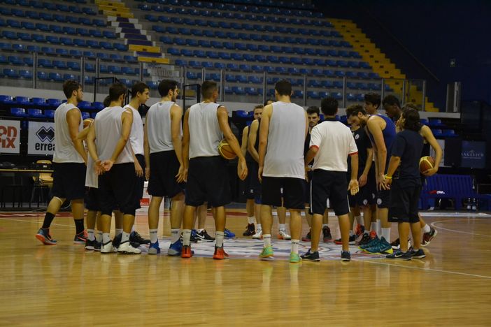 La squadra in un momento della praparazione