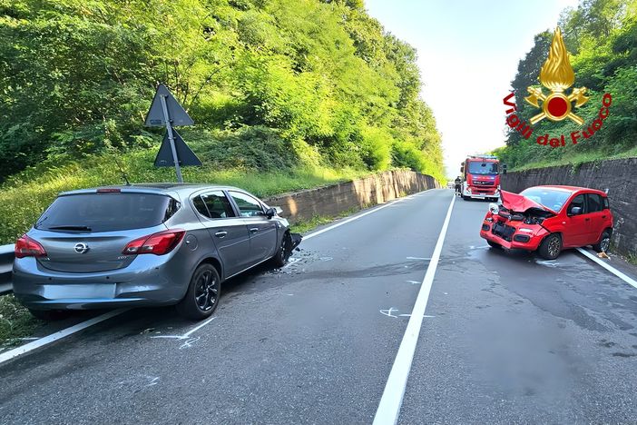 Dal Nord/Ovest, incidente stradale sulla SP299 a Quarona, Vigili del Fuoco