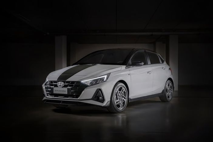 Hyundai i20 N Line Carbon Edition quando la compatta sportiva diventa una scelta di stile