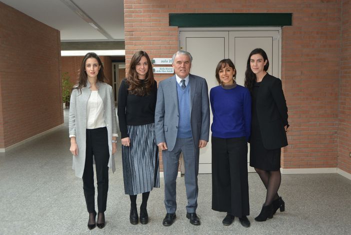 Le allieve accompagnate dal tutor professore Giovanni Schiapparelli