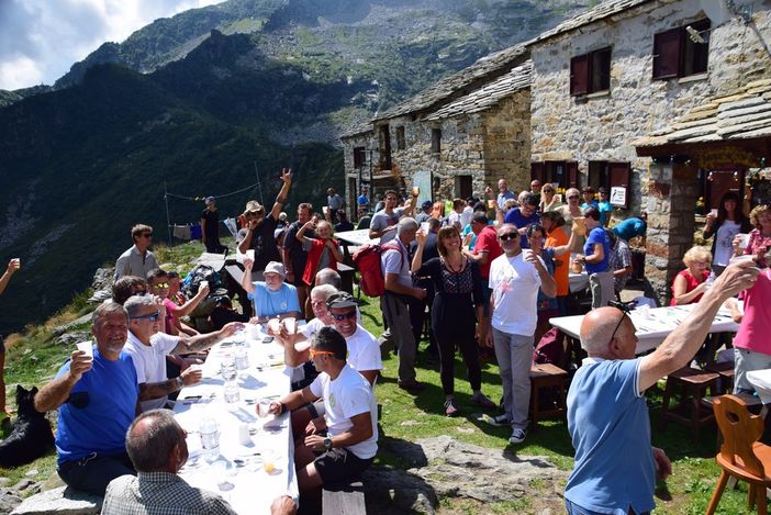 Festa delle Genti per unire Valli del Lys e Cervo, ma all'appello mancano i valdostani