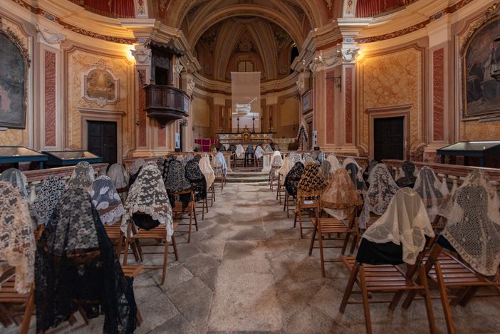 Obiettivo Sabato a Pettinengo per un tuffo nel passato: "Veli perduti". Obiettivo Sabato a Pettinengo per un tuffo nel passato: "Veli perduti".