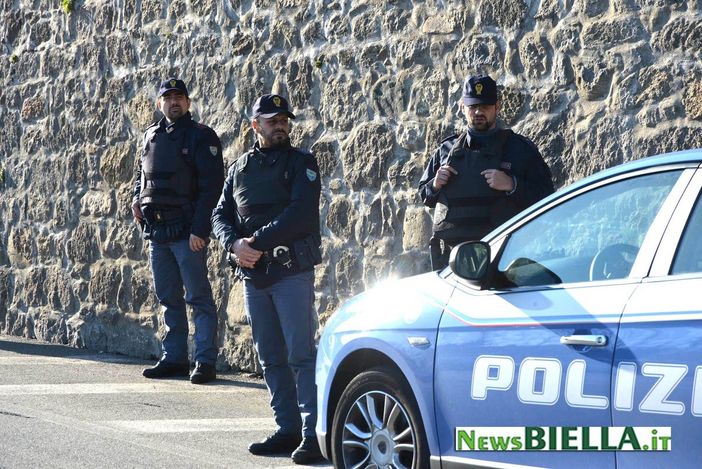 Polizia, controlli straordinari: tra Biella, Cossato, Candelo e Gaglianico identificate oltre 100 persone e 46 veicoli in una giornata, foto archivio