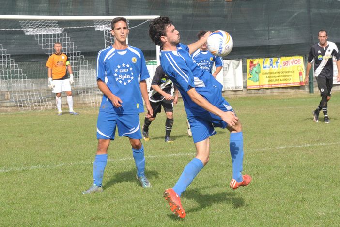 Calcio: Esame Omegna per il "nuovo" Cossato di Marangoni Calcio: Esame Omegna per il "nuovo" Cossato di Marangoni