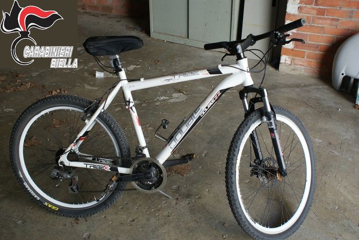 Si cercano i proprietari di una bici e di una motosega rubate