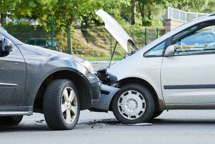 Scontro fra due auto a Ronco Biellese: intervengono i soccorsi - Foto di repertorio. Scontro fra due auto a Ronco Biellese: intervengono i soccorsi - Foto di repertorio.