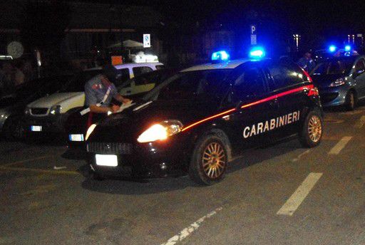 Cavaglià: Carabinieri intervengono al Polivalente Cavaglià: Carabinieri intervengono al Polivalente