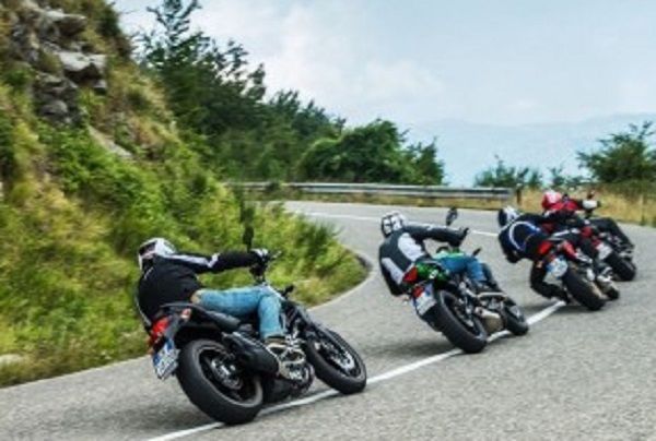 Trivero: L'8 maggio il via al Moto Tour Oasi Zegna Trivero: L'8 maggio il via al Moto Tour Oasi Zegna