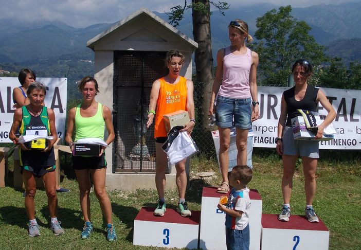 Il podio della 30 km femminile con Barbara Cravello e Marcella Belletti