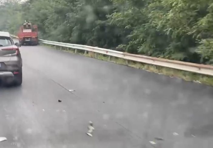 "La segnaletica in superstrada che fine ha fatto?"