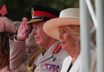 Carlo e Camilla in Italia il mese prossimo, l'incontro ufficiale con Papa Leone
