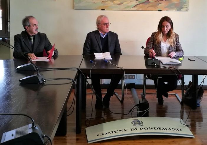 “Laboratorio analisi deve rimanere a Biella”: Chiorino chiama all'appello i sindaci biellesi “Laboratorio analisi deve rimanere a Biella”: Chiorino chiama all'appello i sindaci biellesi