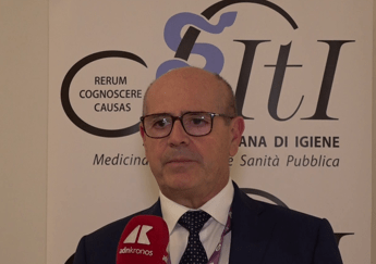 Vaccini, Castiglia (UniSs): "Per meningococco coperture basse, serve recuperare" Vaccini, Castiglia (UniSs): "Per meningococco coperture basse, serve recuperare"