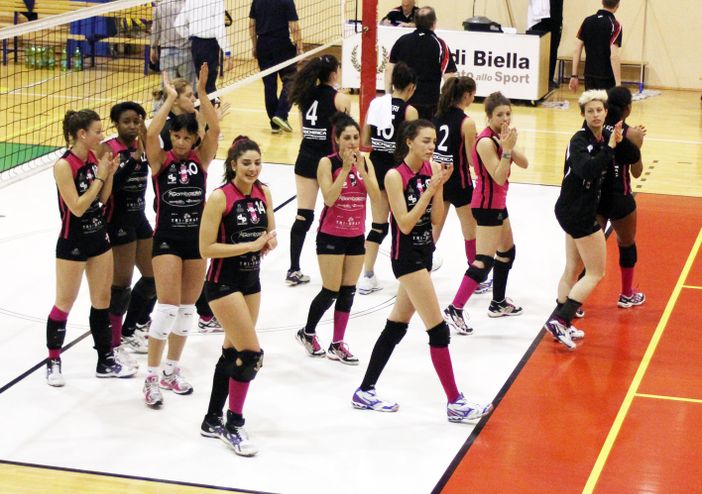 Volley C femminile - Linea "verde" in casa SprintVirtus: 3-0 al Bellinzago FOTOGALLERY