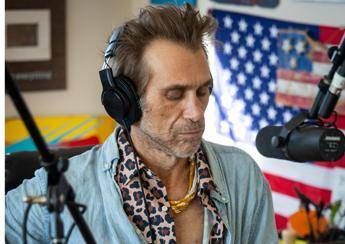 Morto Todd Snider: cantautore che mescolava folk, country, rock e blues