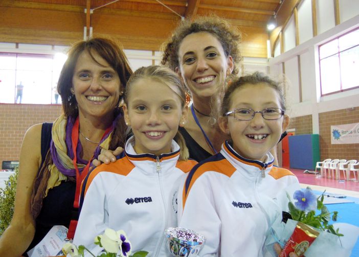 Vittoria Siletti e Alice Giordano con le loro istruttrici